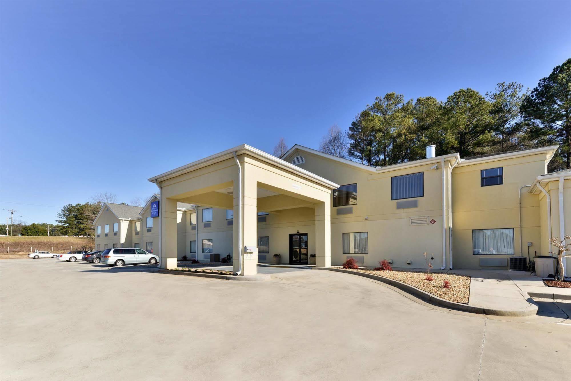 Red Roof Inn & Suites Carrollton, Ga - West Georgia Exterior photo